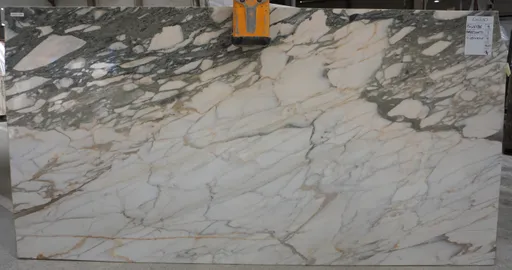 FM26186