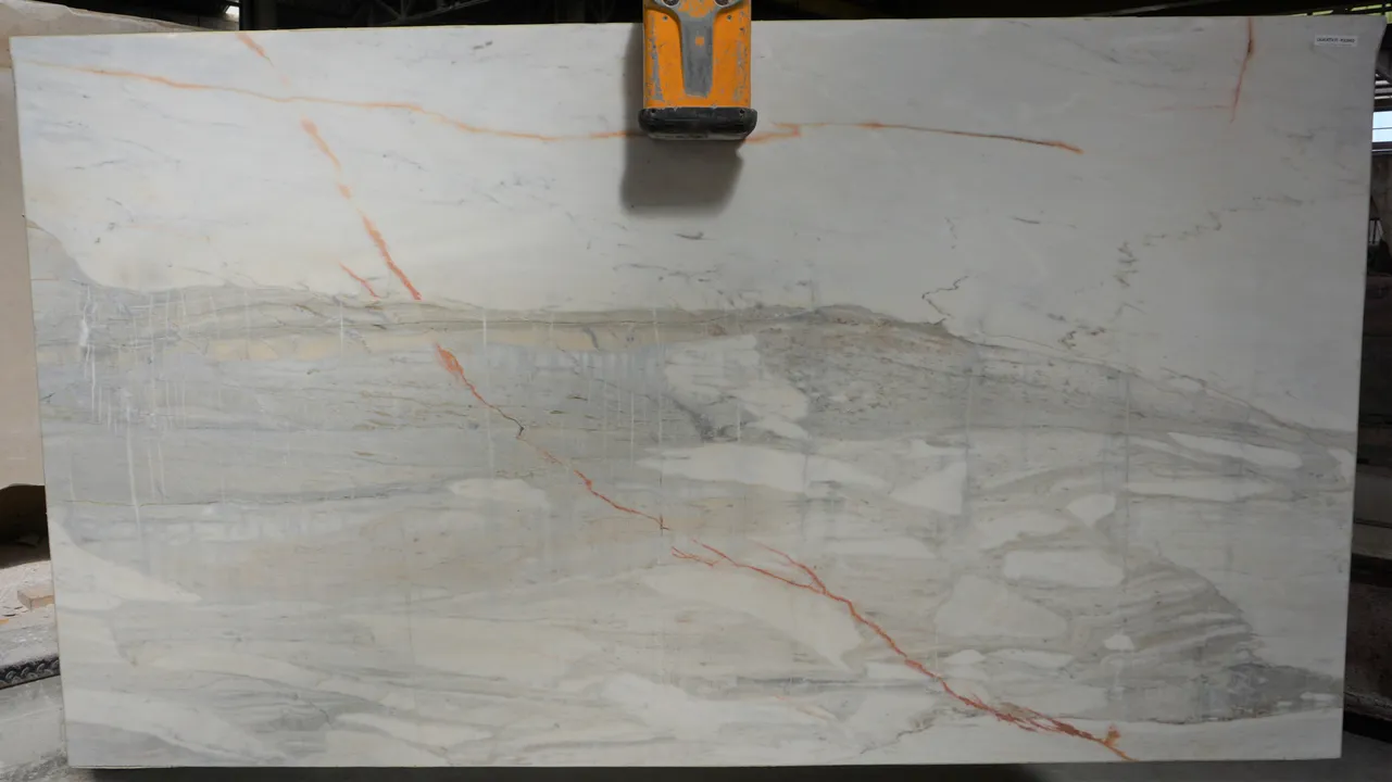 Calacatta PT - C13010